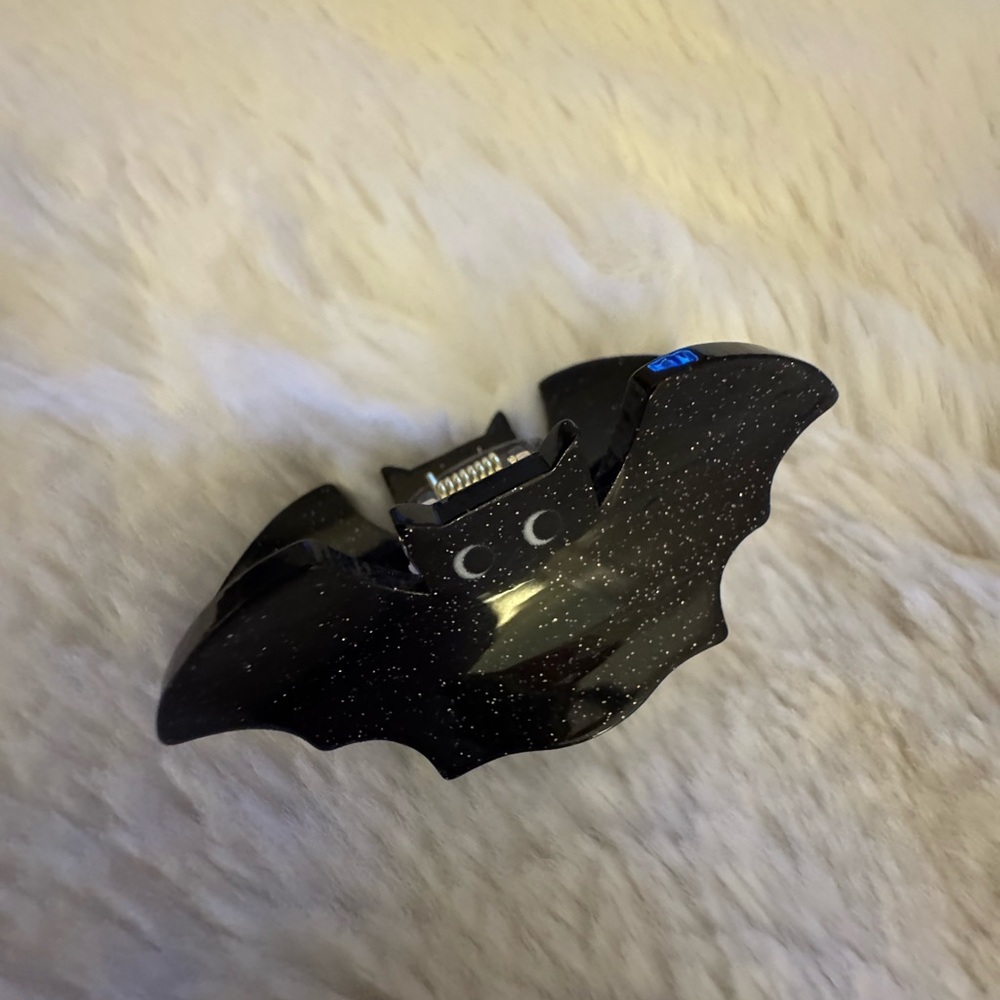 Mini Hair Clip, Black Bat